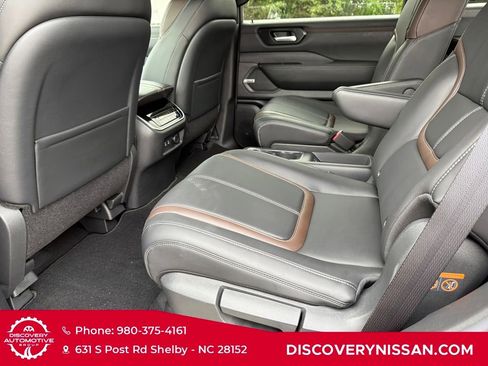 New 2026 Nissan Armada SL w/ Captain's Chari Seat Package RWD image 30