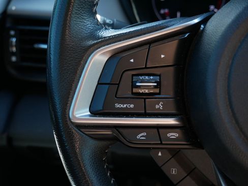 Used 2022 Subaru Outback Premium image 28