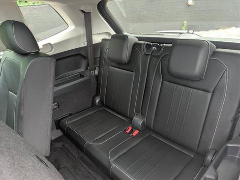 Certified 2023 Volkswagen Tiguan SE w/ Panoramic Sunroof Package FWD image 26