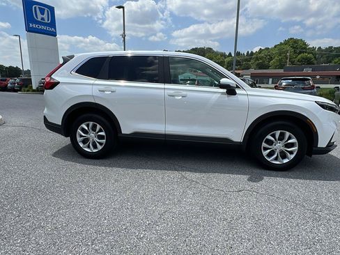 Used 2026 Honda CR-V LX image 3