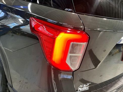 Used 2023 Ford Explorer XLT w/ Equipment Group 202A image 31