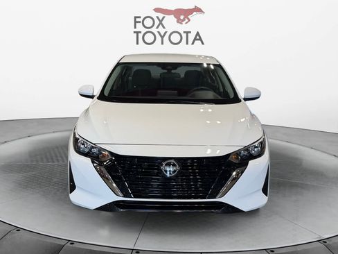 Used 2024 Nissan Sentra SV image 9