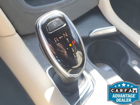 Used 2019 Cadillac XT5 FWD image 21