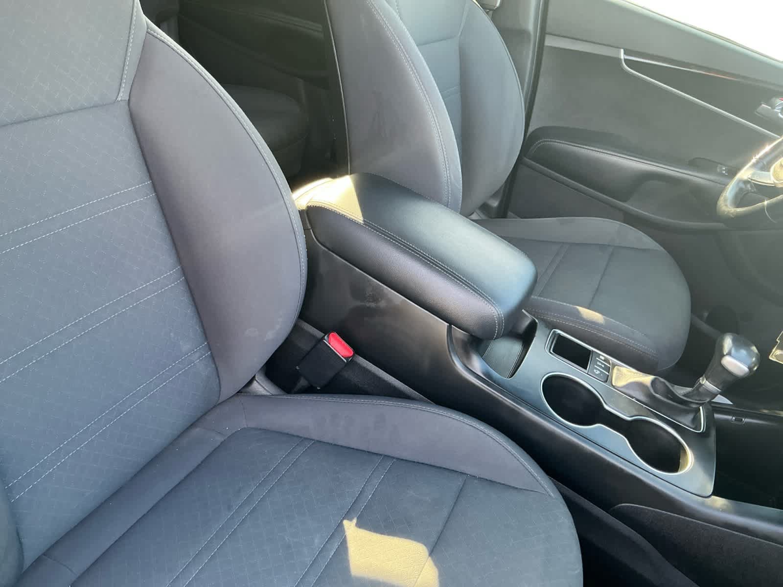 Used 2020 Kia Sorento LX w/ LX I4 Convenience Package AWD/4WD image 15