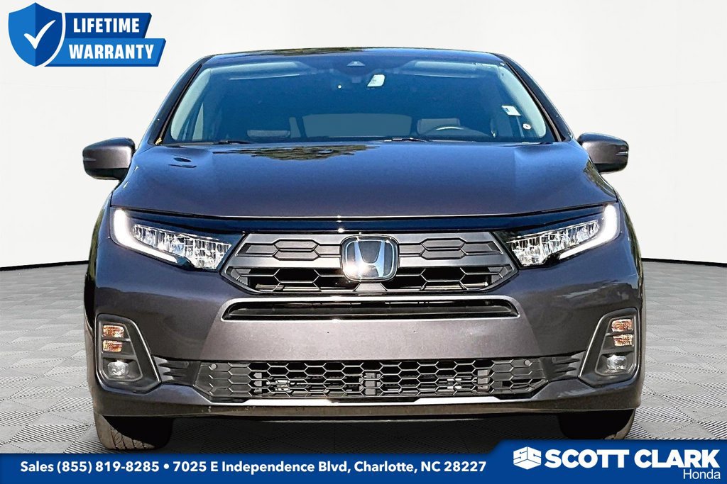 Used 2025 Honda Odyssey EX-L image 2