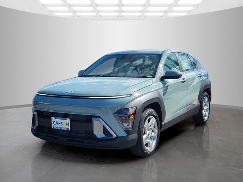 New 2026 Hyundai Kona SE image 3