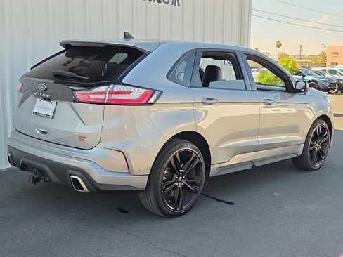 Used 2021 Ford Edge ST w/ Equipment Group 401A image 10