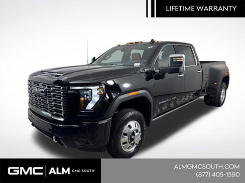 New 2026 GMC Sierra 3500 Denali Ultimate w/ LPO, Black Badging Package AWD/4WD image 1