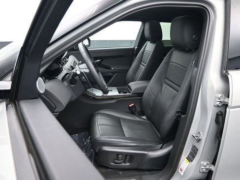 Used 2024 Land Rover Range Rover Evoque Dynamic SE image 27