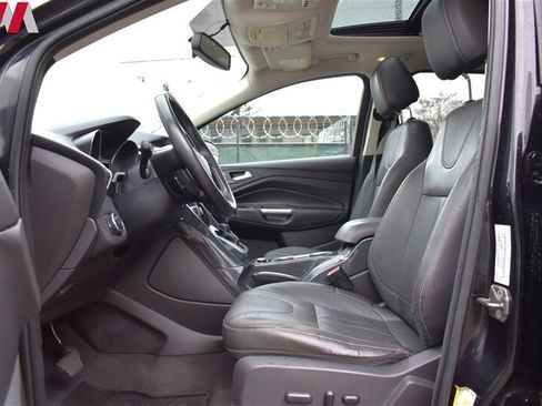Used 2013 Ford Escape Titanium w/ Parking Technology Pkg AWD/4WD image 10