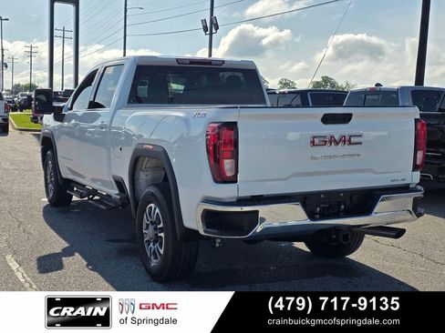 Used 2024 GMC Sierra 2500 SLE w/ SLE Value Package; AWD/4WD image 5