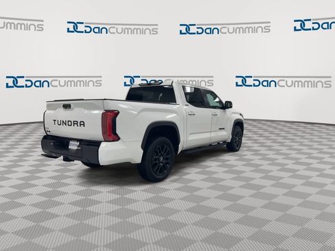 Used 2026 Toyota Tundra Limited AWD/4WD image 8