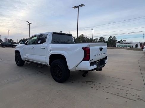 New 2026 Toyota Tacoma SR5 image 4