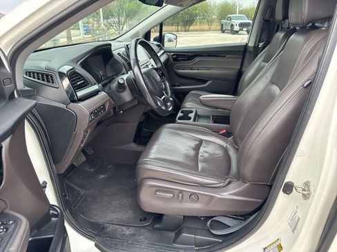 Used 2019 Honda Odyssey Elite image 9