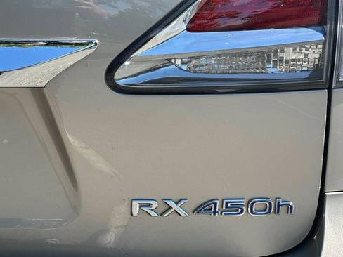 Used 2015 Lexus RX 450h FWD image 36