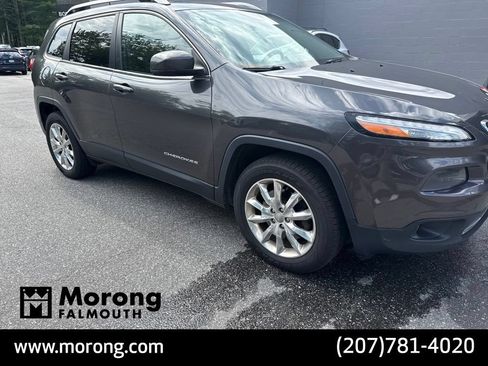 Used 2016 Jeep Cherokee Limited AWD/4WD image 24