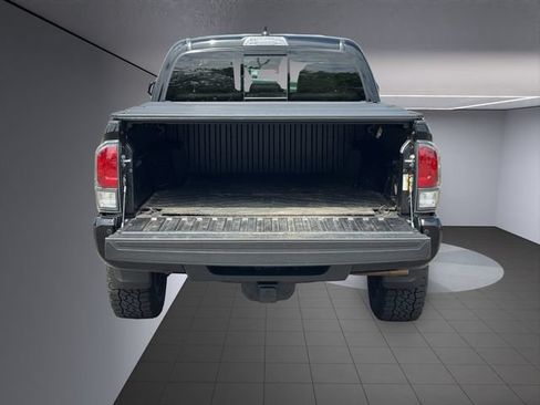 Used 2023 Toyota Tacoma Limited AWD/4WD image 26