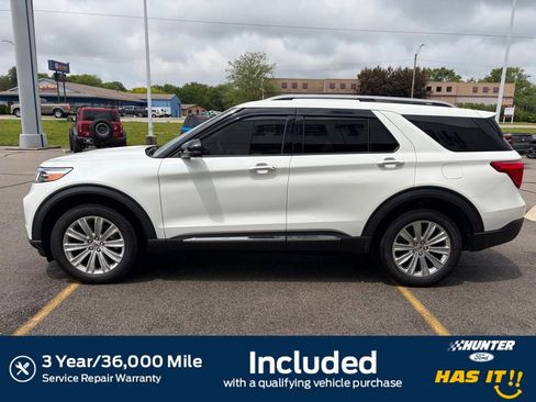 Used 2021 Ford Explorer Limited w/ Hybrid Equipment Group 310A AWD/4WD image 4