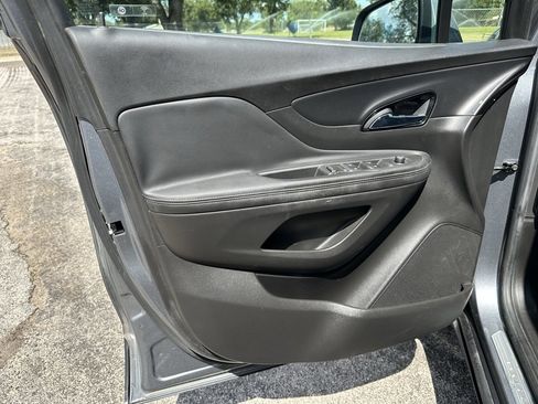Used 2019 Buick Encore Preferred image 19