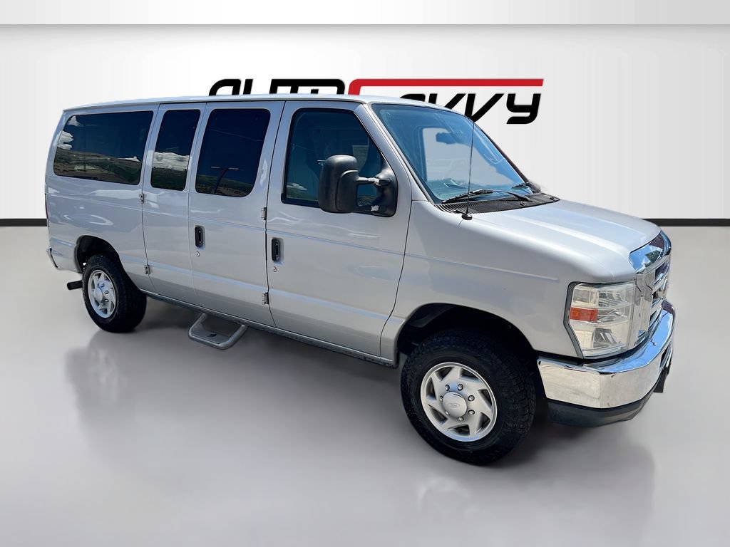 Used 2014 Ford E-350 and Econoline 350 XLT RWD image 1