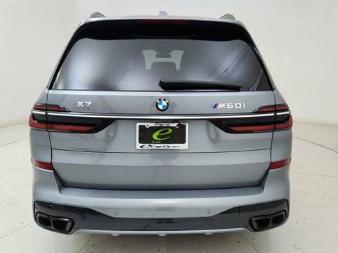 Used 2023 BMW X7 M60i w/ Executive Package image 5