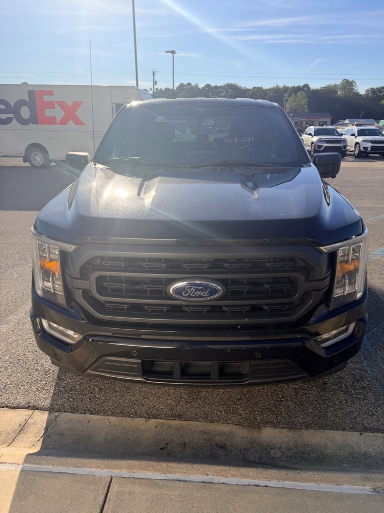 Used 2021 Ford F150 XLT w/ Equipment Group 302A High RWD image 4