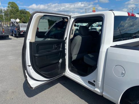 Used 2016 RAM 1500 Tradesman w/ Popular Equipment Group RWD image 21