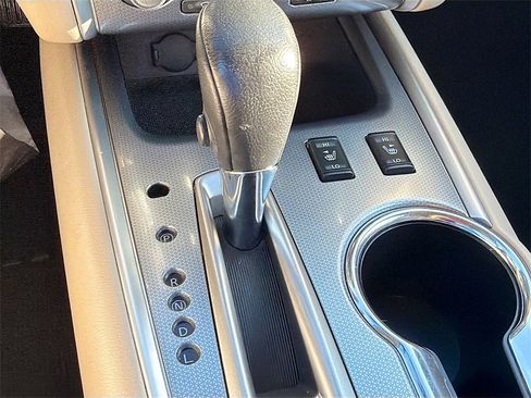 Used 2020 Nissan Pathfinder SL w/ Cargo Package image 17