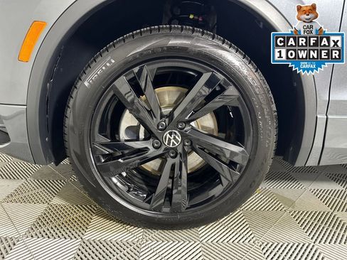 Used 2024 Volkswagen Tiguan SE R-Line image 28