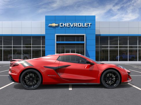 New 2027 Chevrolet Corvette Grand Sport w/ Z52 Sport Performance Package RWD image 5