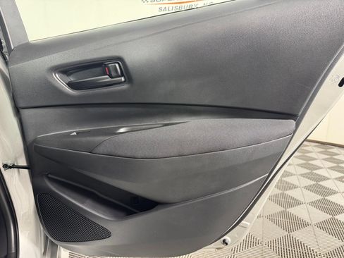 Used 2026 Toyota Corolla LE FWD image 31