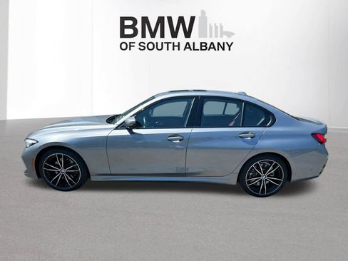 Used 2023 BMW 330i xDrive Sedan w/ M Sport Package AWD/4WD image 3