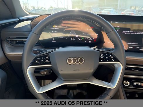 New 2025 Audi Q5 Prestige image 17