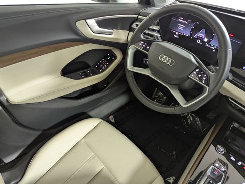 Certified 2025 Audi A5 2.0T Premium w/ Convenience Package image 9