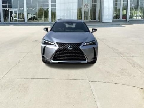Used 2026 Lexus UX 300h AWD w/ Accessory Package (2T) image 18