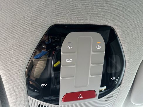 New 2025 Kia K4 EX image 31
