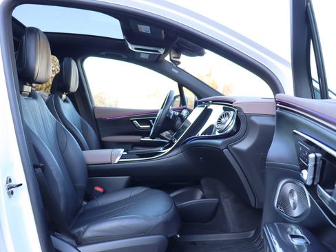 Used 2023 Mercedes-Benz EQS 450+ 4MATIC SUV image 23