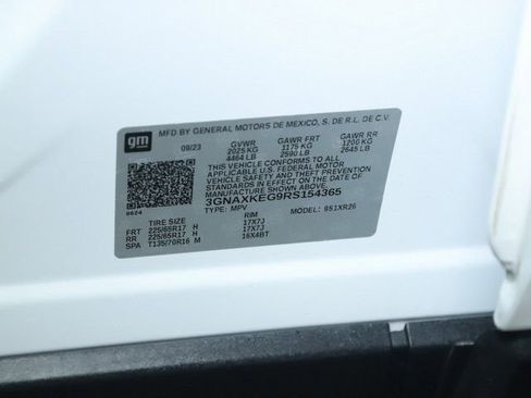 Used 2024 Chevrolet Equinox LT FWD image 19