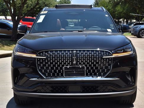 New 2026 Lincoln Aviator Reserve AWD/4WD image 2