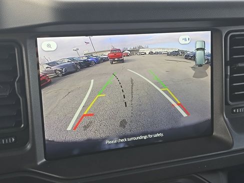 New 2025 Ford Bronco Badlands image 38