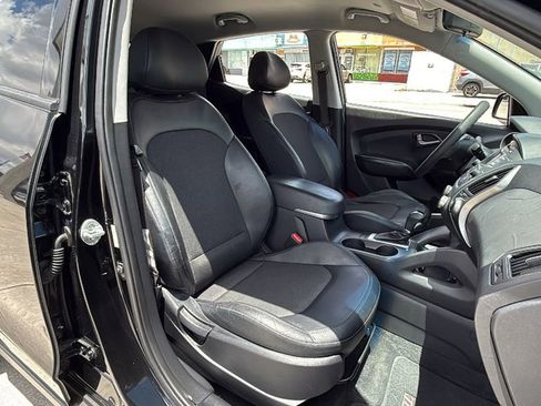 Used 2015 Hyundai Tucson GLS w/ Option Group 02 FWD image 34