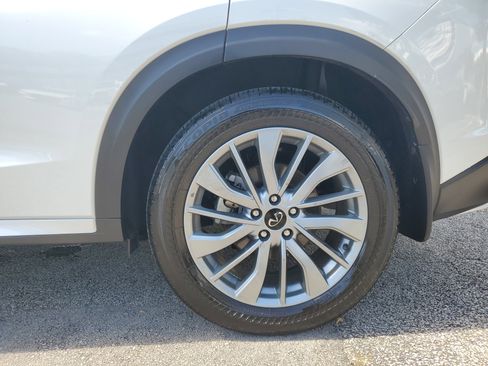 Used 2024 INFINITI QX50 Luxe image 30