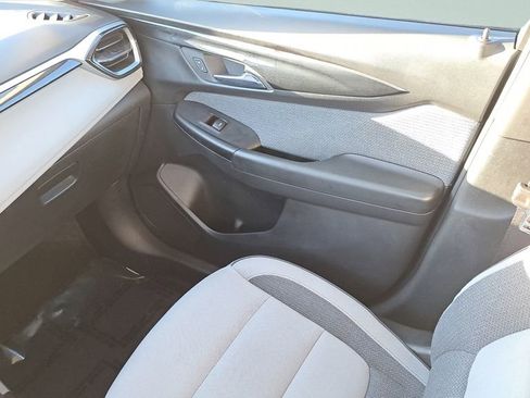 Used 2024 Chevrolet TrailBlazer LT image 16