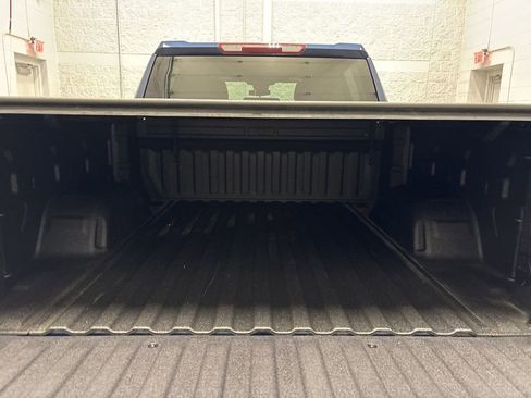 Used 2022 Chevrolet Silverado 1500 LT image 5