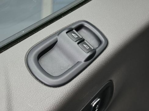 Used 2023 Ford Transit 350 XLT image 16