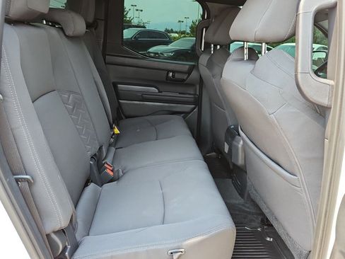 Used 2024 Toyota Tacoma SR5 AWD/4WD image 18
