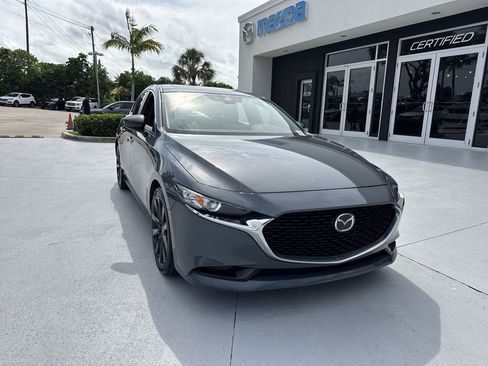 Used 2023 MAZDA MAZDA3 s FWD image 7