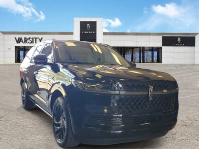 Used 2026 Lincoln Navigator L Reserve w/ Jet Appearance Package
