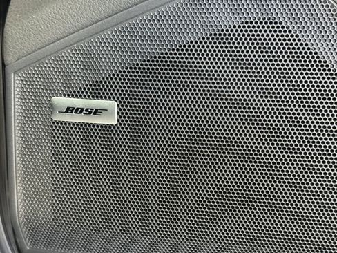 New 2026 Porsche Cayenne image 21