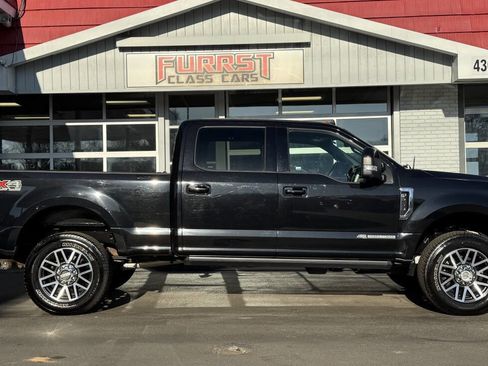 Used 2019 Ford F250 Lariat w/ Lariat Ultimate Package image 2